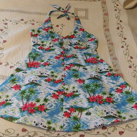 Sourpuss halter mini dress - Picture 9 of 12